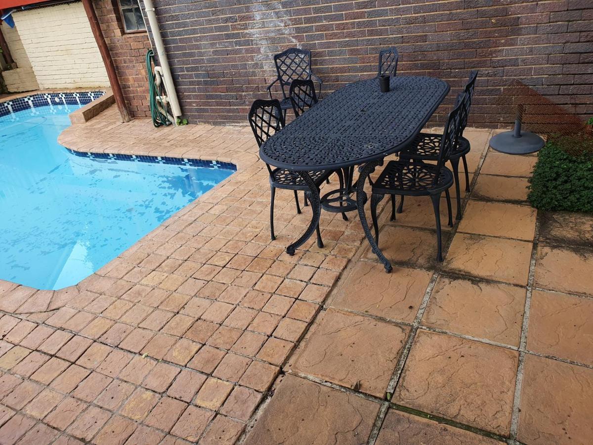 7Th Street Guesthouse Johannesburg Exteriör bild